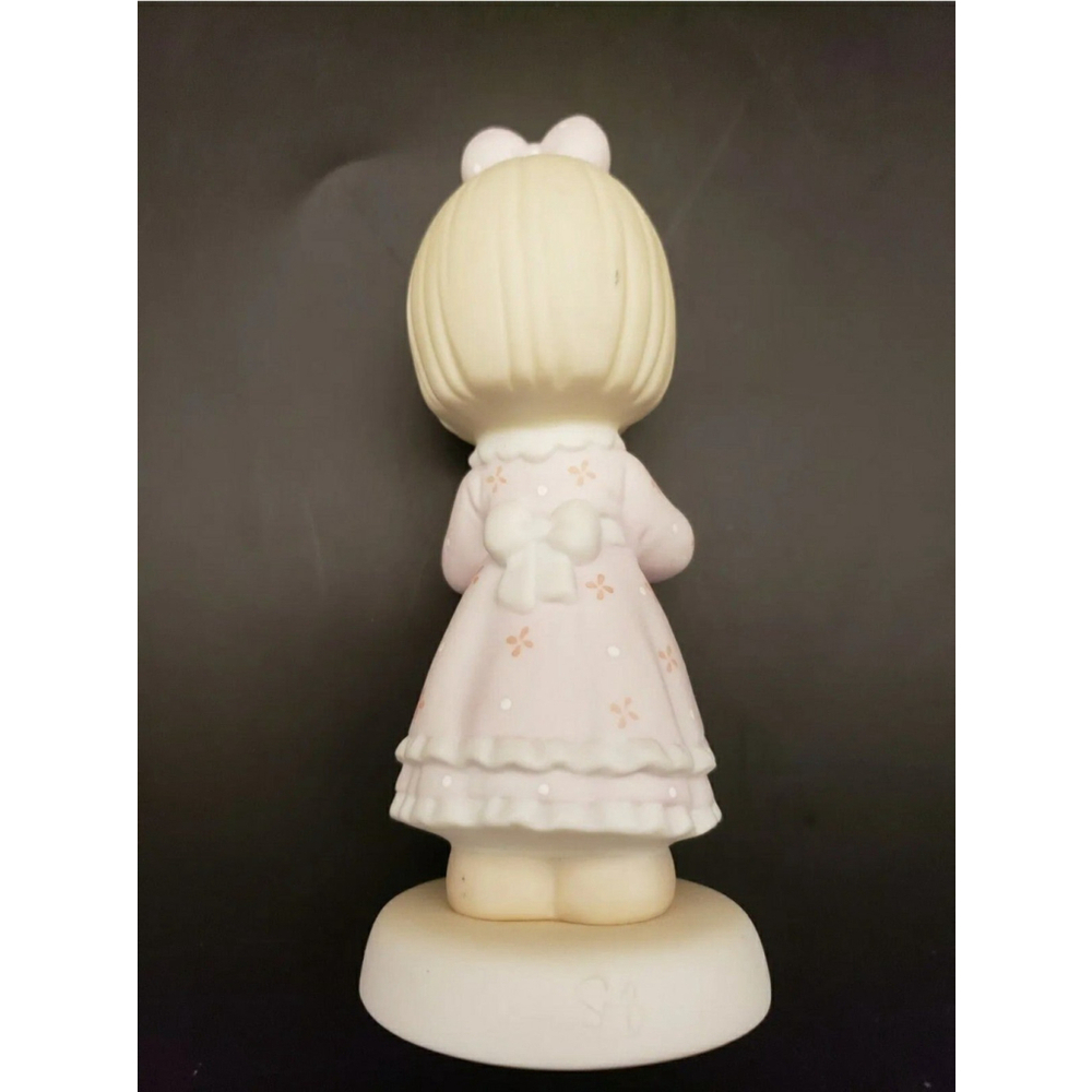 2 vintage Precious Moments Figurines.
1993 "I still do." 1982 little girl - Picture 4 of 10